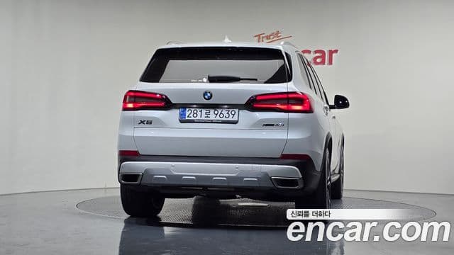 BMW X5 (G05) xDrive 40i xLine, 2023 4