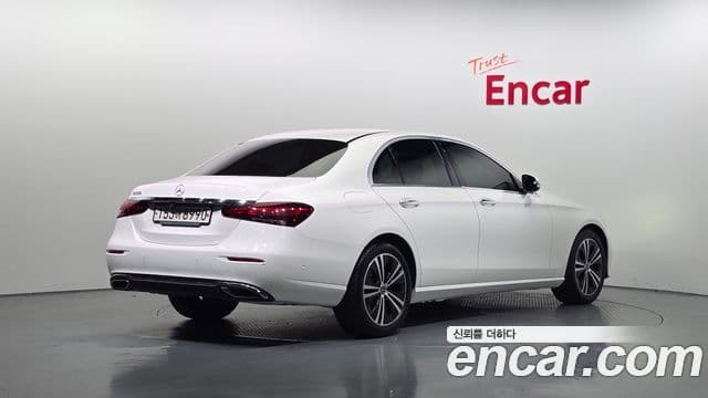 Mercedes-Benz E-класс W213 Avantgarde, 2021 2