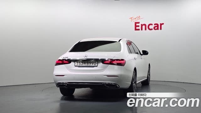 Mercedes-Benz E-класс W213 Avantgarde, 2021 4