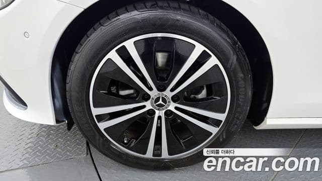 Mercedes-Benz E-класс W213 Avantgarde, 2021 все фото