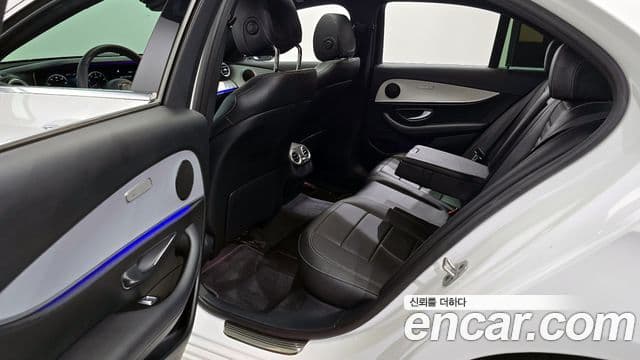 Mercedes-Benz E-класс W213 Avantgarde, 2021 11