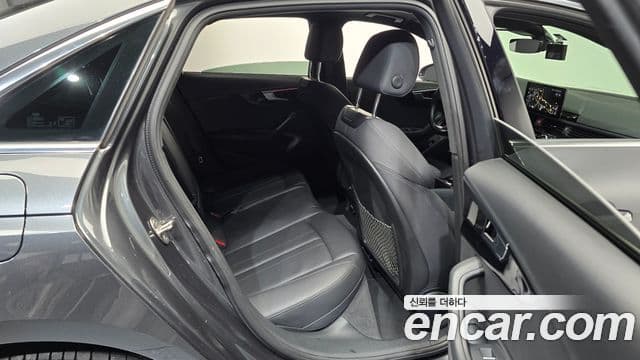 Audi A4 (B9) Premium, 2022 12