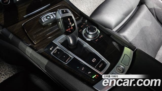 BMW 7시리즈 (F01) 740Li, 2012 9