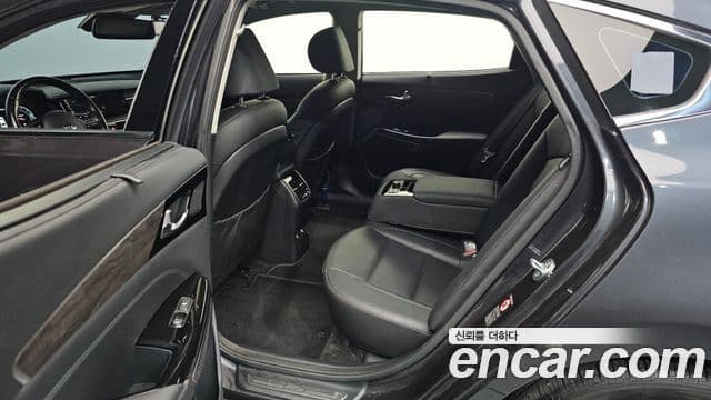 Kia K7 Premier 3.0 LPI Prestige(арендный автомобиль), 2020 11