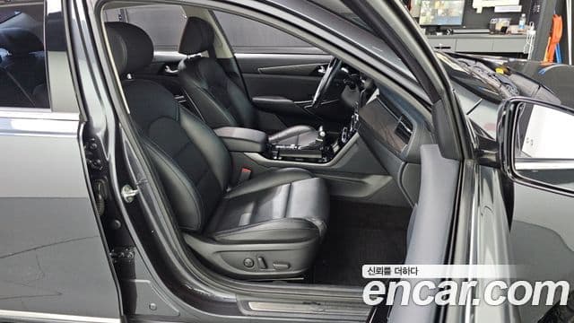 Kia K7 Premier 3.0 LPI Prestige(арендный автомобиль), 2020 13