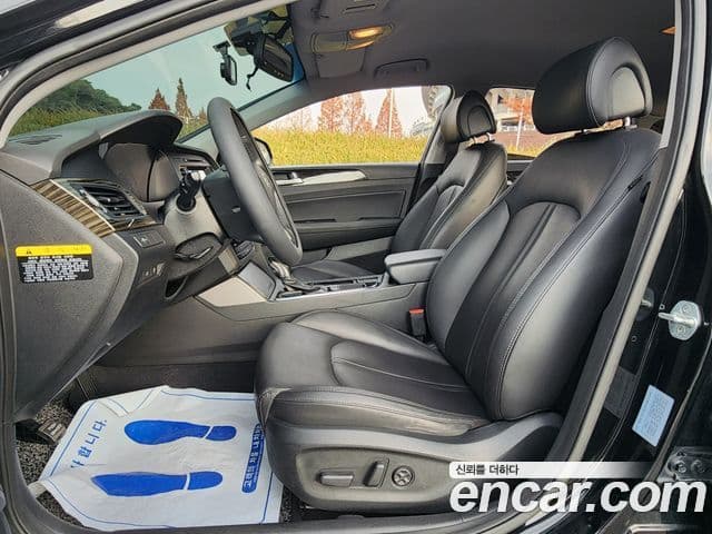 Hyundai LF Sonata 2.0 Smart, 2016 13
