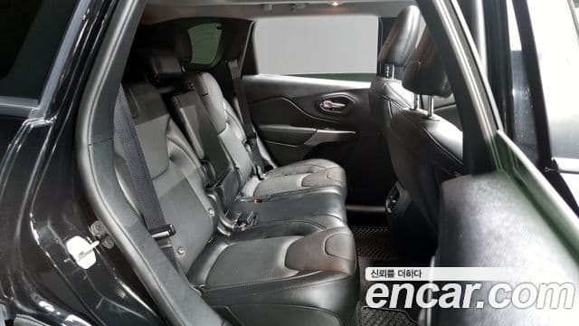 Jeep Cherokee(KL) 2.4 Limited AWD, 2022 12