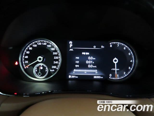 Genesis GV70, 2023 8