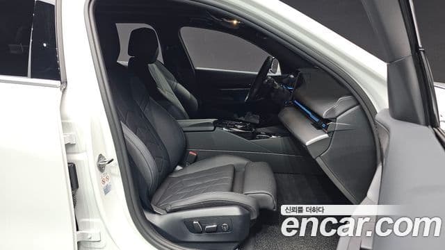 BMW 5시리즈 (G60) 520i M Sport, 2024 10