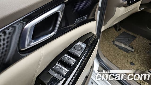 Kia Carnival 4세대 Signature, 2021 17