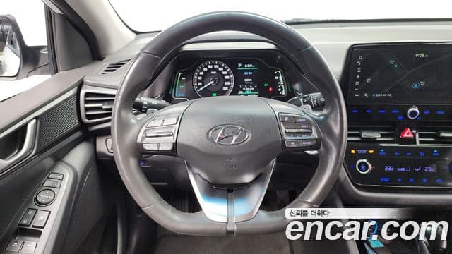 Hyundai The / новый New Ioniq гибрид N, 2020 13