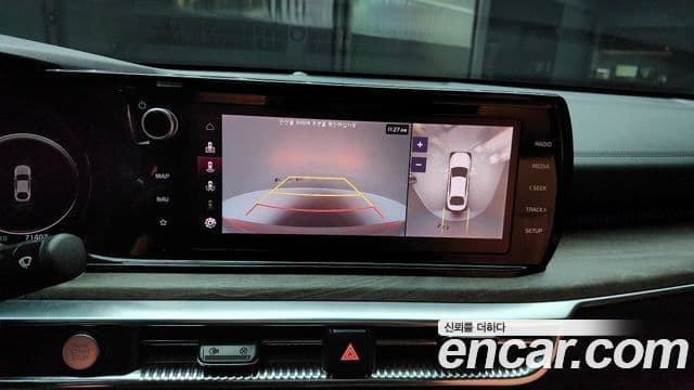 Kia K5 гибрид 3세대 Signature, 2020 15