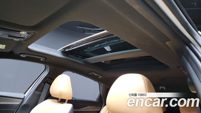 Kia K5 гибрид 3세대 Signature, 2020 19