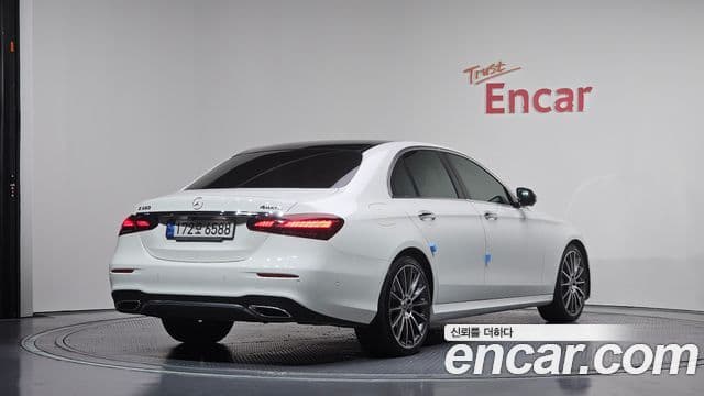 Mercedes-Benz E-класс W213 AMG Line, 2022 2