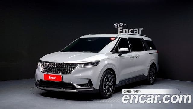 Kia Carnival 4세대 Noblesse, 2023 1