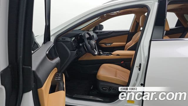 Lexus NX350h 2세대 Premium, 2025 10