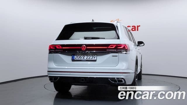 Volkswagen Atlas 2.0 TSI R-LINE 7인승, 2025 4