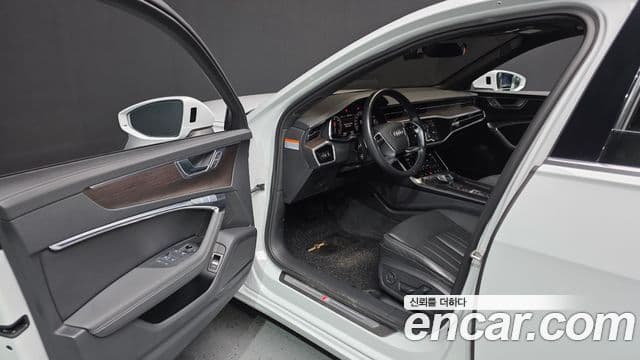 Audi A6 (C8) Premium, 2023 12