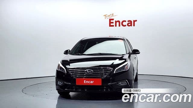 Hyundai LF Sonata 2.0 Smart, 2015 3