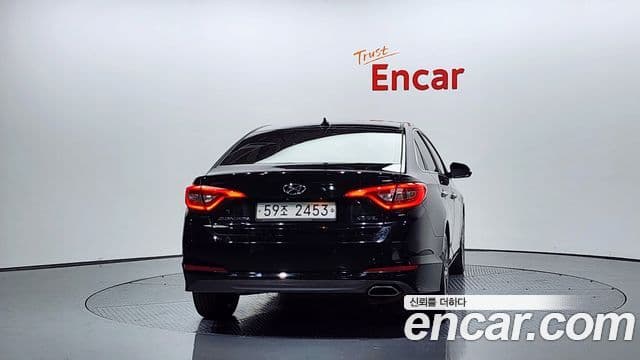 Hyundai LF Sonata 2.0 Smart, 2015 4