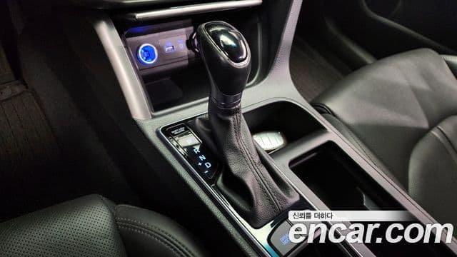 Hyundai LF Sonata 2.0 Smart, 2015 9