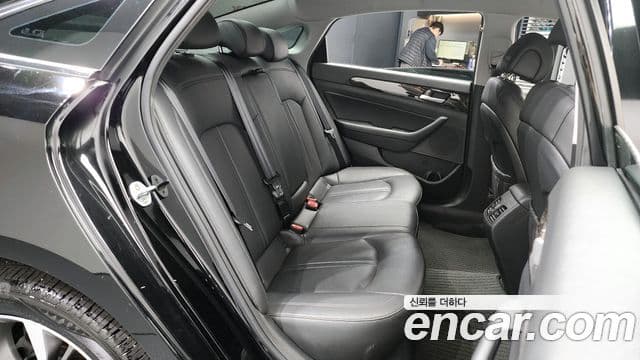 Hyundai LF Sonata 2.0 Smart, 2015 12