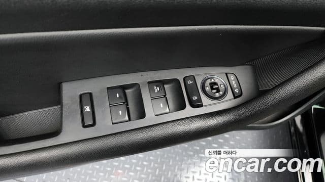 Hyundai LF Sonata 2.0 Smart, 2015 17