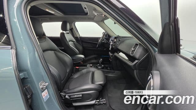 Mini Cooper Countryman 2세대, 2021 10