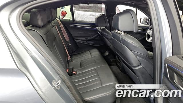 BMW 5시리즈 (G30) 520i M Sport, 2023 12