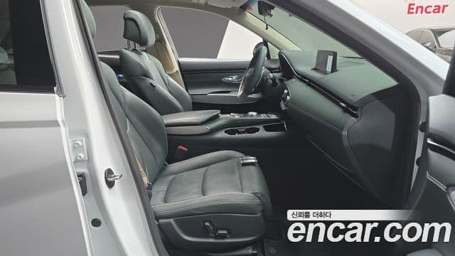 Genesis electrified GV70 e-AWD, 2022 10