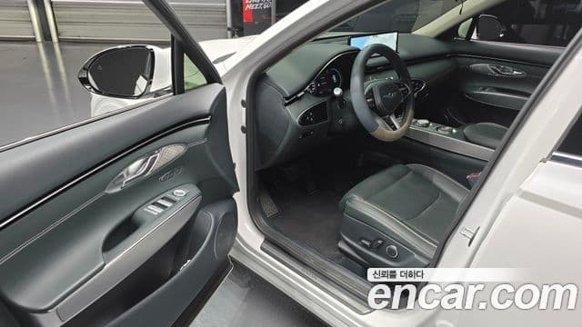 Genesis electrified GV70 e-AWD, 2022 11