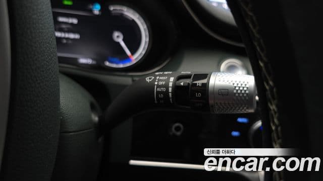 Genesis electrified GV70 e-AWD, 2022 17