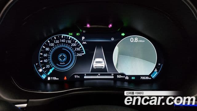 Genesis GV70, 2021 8