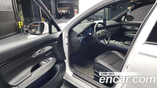 Genesis GV70, 2021 10