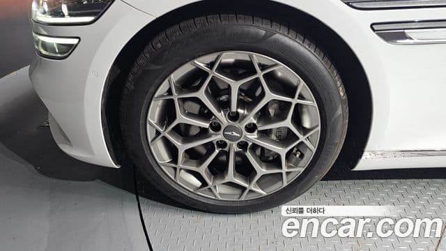 Genesis G80 (RG3) бензин 3.5 турбо AWD, 2022 все фото