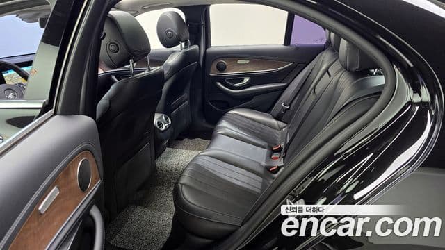 Mercedes-Benz E-класс W213 Exclusive, 2017 11