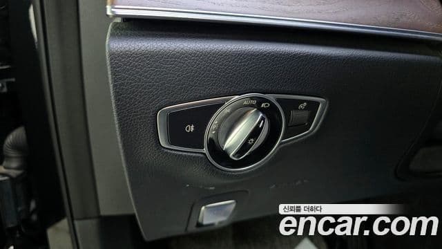 Mercedes-Benz E-класс W213 Exclusive, 2017 13