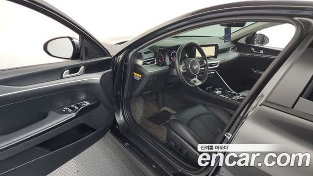 Kia K5 3세대 Prestige, 2020 10