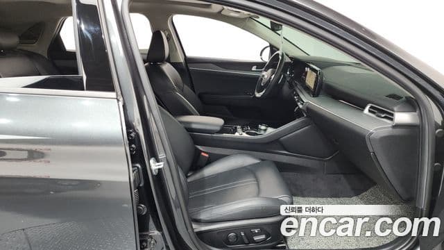 Kia K5 3세대 Prestige, 2020 11