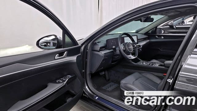 Kia The / новый New K5 3세대 Prestige, 2025 10