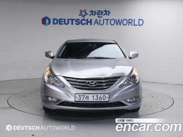 Hyundai YF Sonata LPI top, 2012 3