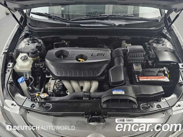 Hyundai YF Sonata LPI top, 2012 6