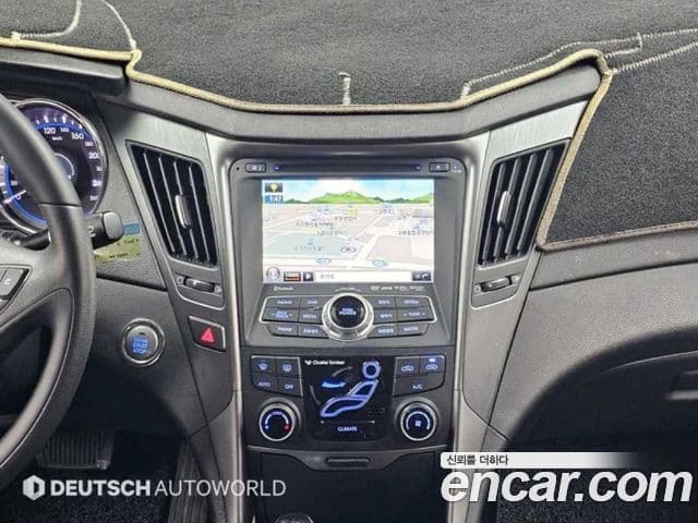 Hyundai YF Sonata LPI top, 2012 14