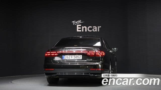Audi A8 (D5) 50 TDI Quattro Black Edition, 2023 4