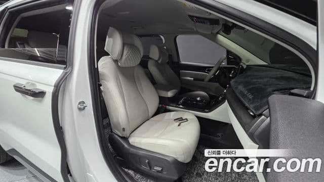Kia Carnival 4세대 Signature, 2021 10