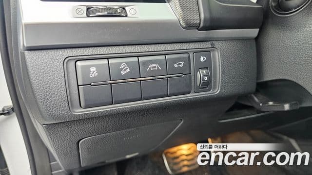 KG모빌리티(SsangYong) All New Rexton The / новый чёрный, 2021 13