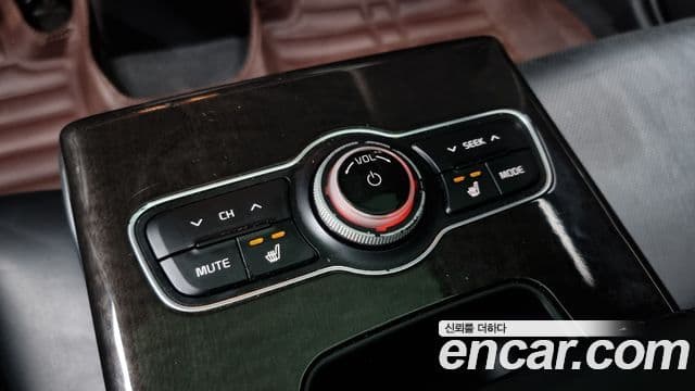 Kia The / новый New K7 Prestige Special, 2013 19