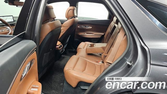 Genesis GV70, 2021 12