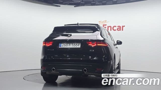 Jaguar F-PACE 35t R-Sport, 2017 3
