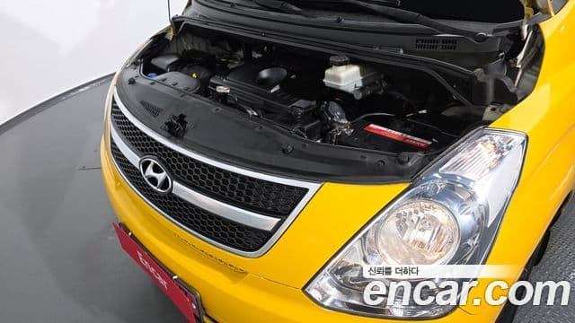 Hyundai Grand Starex CVX Deluxe, 2014 6